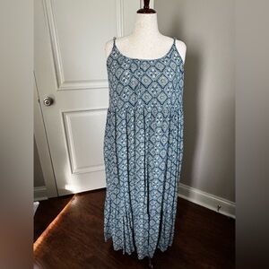 Dip Blue and White Patterned Maxi Dress with Pockets; Sz XL